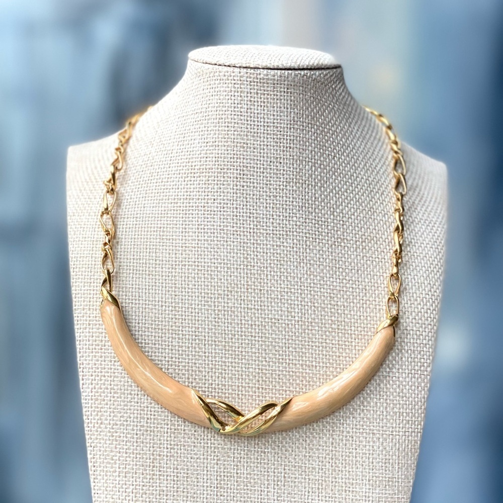 80s VTG Monet Gold Tone &Pink Cream Marbled Enamel Statement Collar Necklace